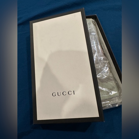 Gucci Python Green Limited Edition Wallet RARE - Picture 16 of 16